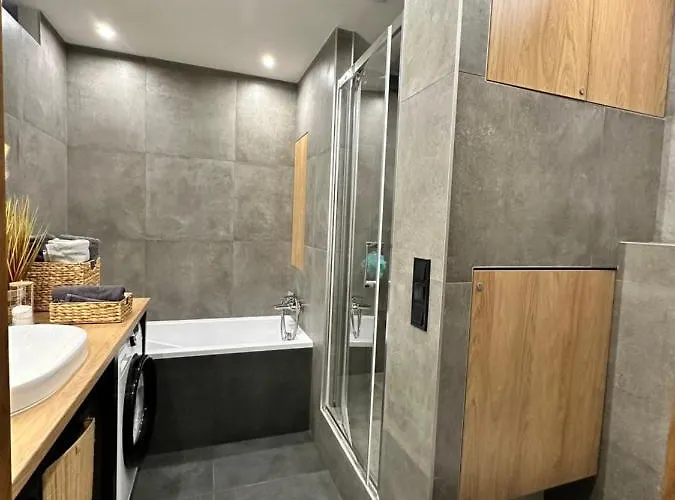 Strateny Kluc * Revúca